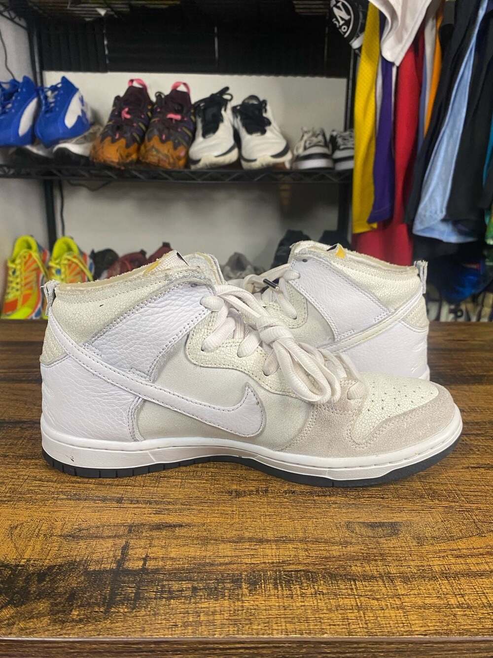 Nike SB X AintiHero Skateboard Comp No Box Size 8.5 distressed look VNDS - Picture 5 of 8